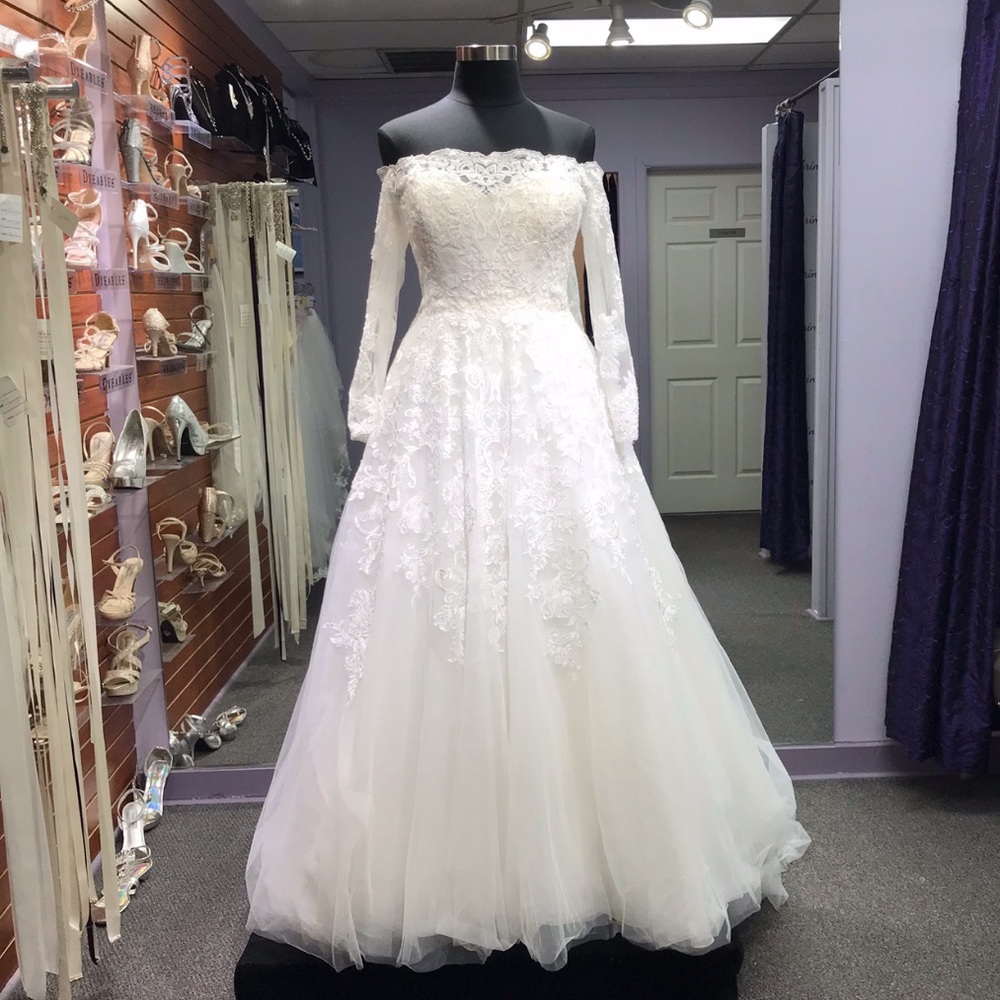 DaVinci - Style 50577 - Size 16 - Ivory